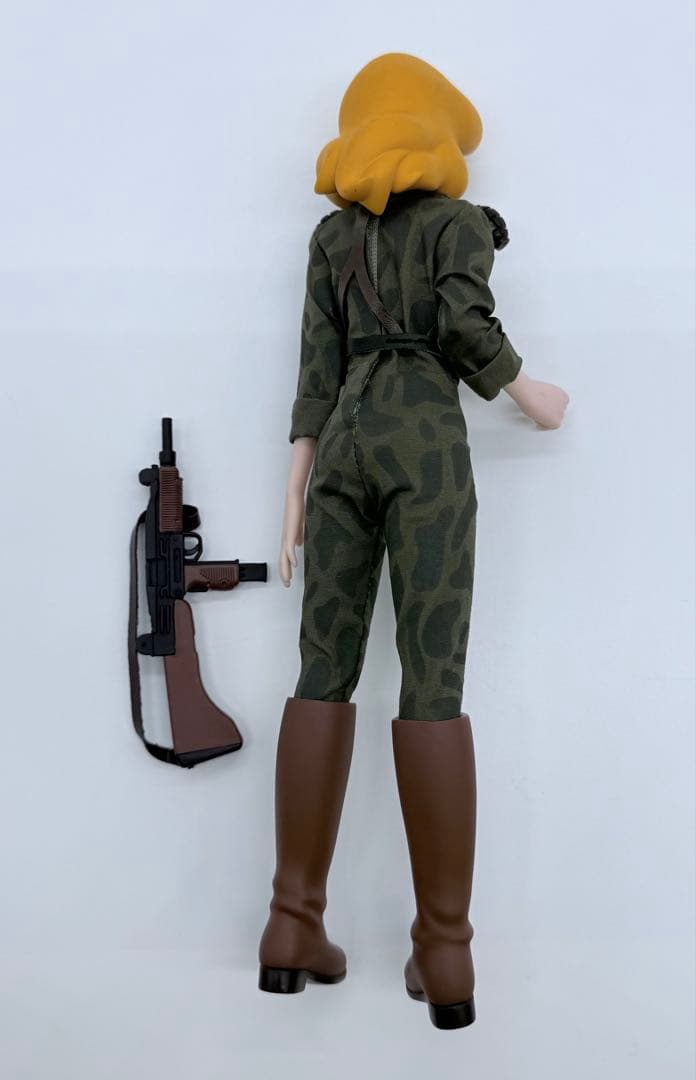 メディコム・トイ ルパン三世 カリオストロの城 ルパン三世 クラリス 峰 不二子