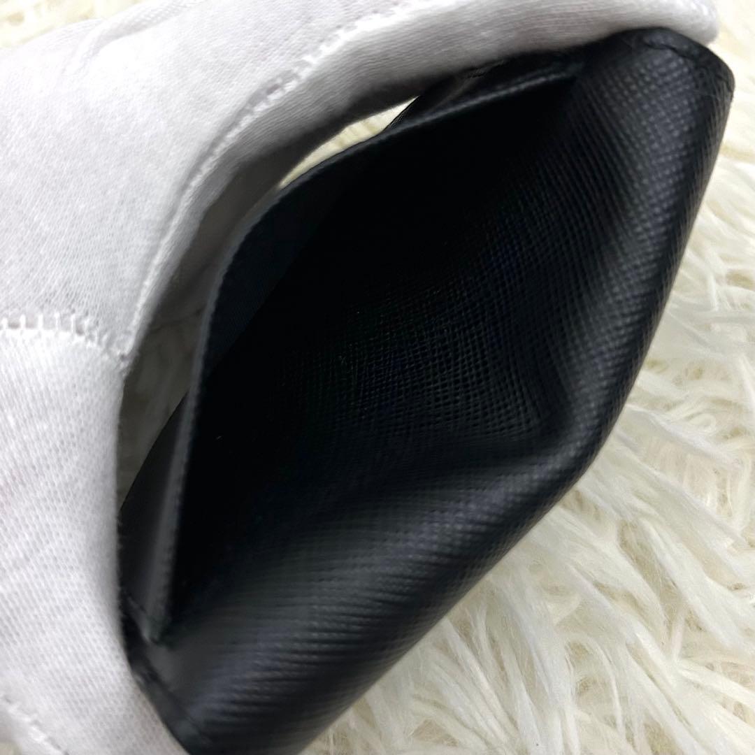 【美品】PRADA プラダ サフィアーノレザー 6連キーケース 鍵入れ ブラック