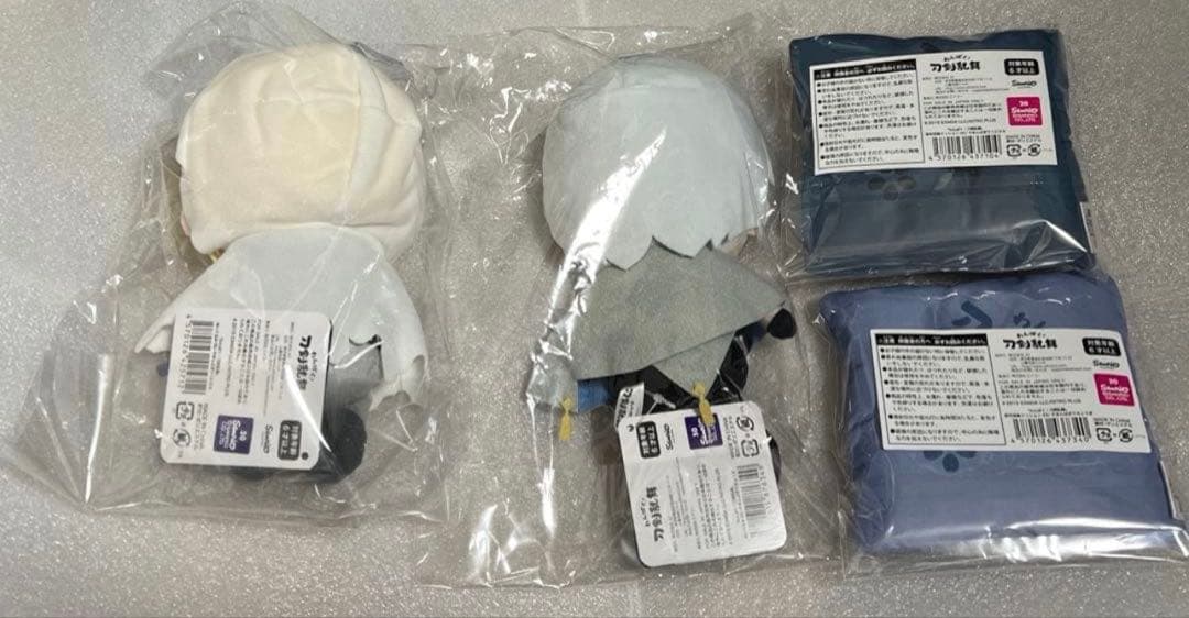 刀剣乱舞 わんぱくぬいぐるみ 座布団風クッション 山姥切国広 山姥切長義