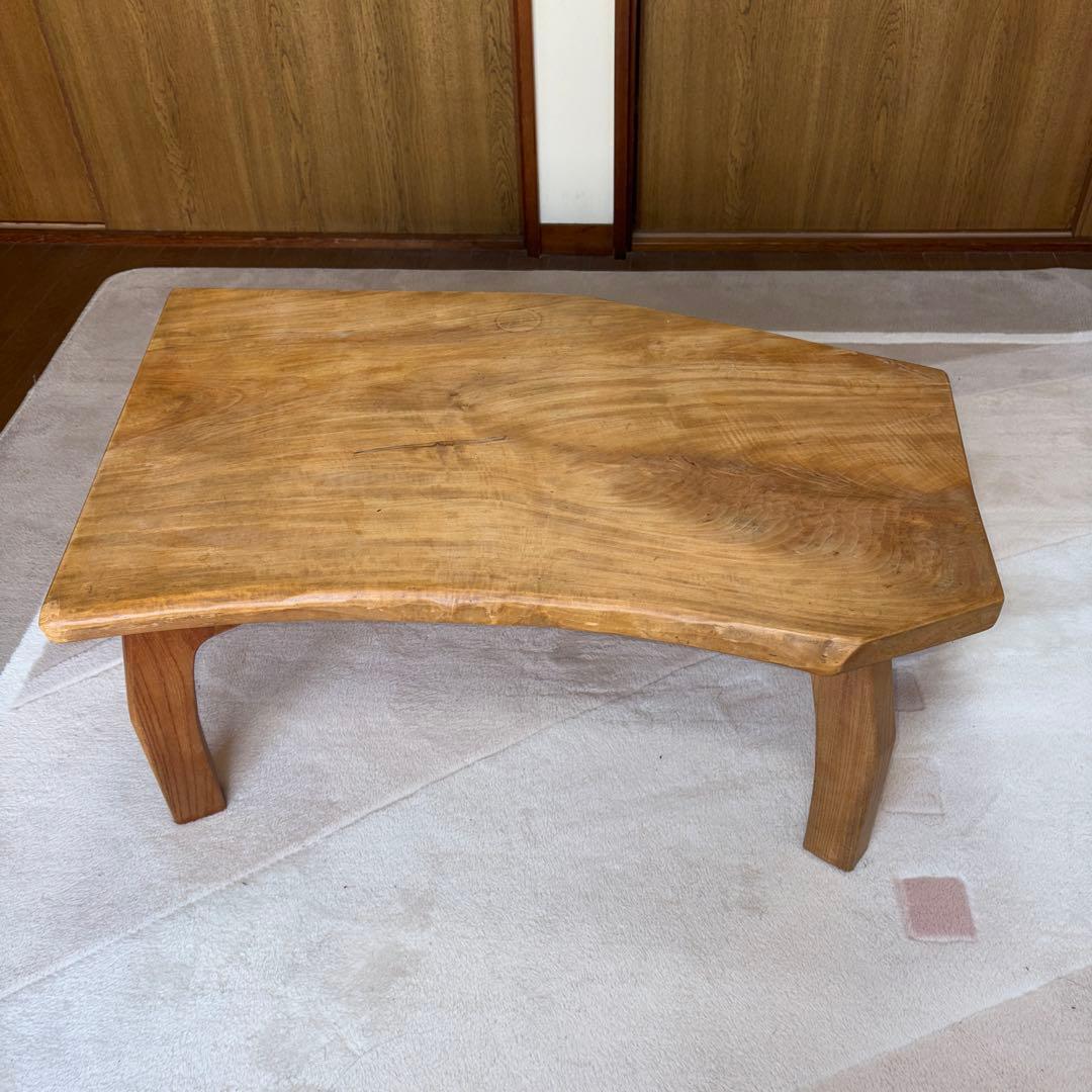 更に値下げ❗️ 天然木製 コーヒーテーブル （不規則形状）