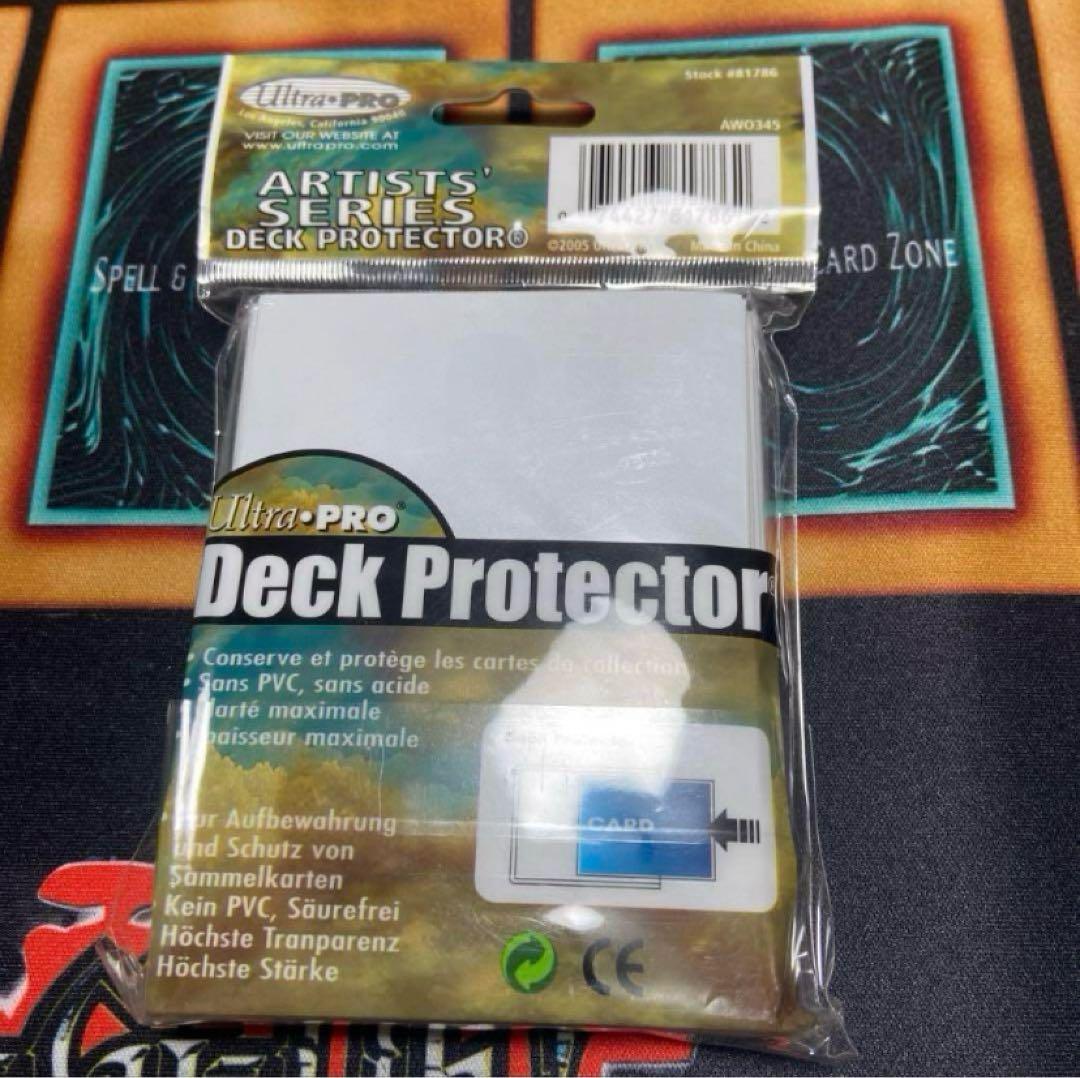 新品未開封　ultra pro brom スリーブ