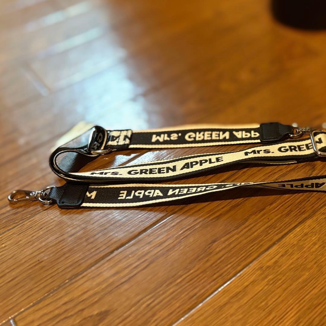 Mrs. GREEN APPLE ペンライトケース 黒