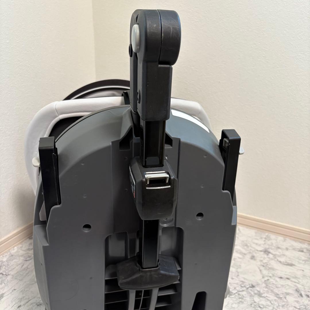 美品✨清潔✨付属品完備✨コンビ クルムーヴスマート エッグショック　ISOFIX