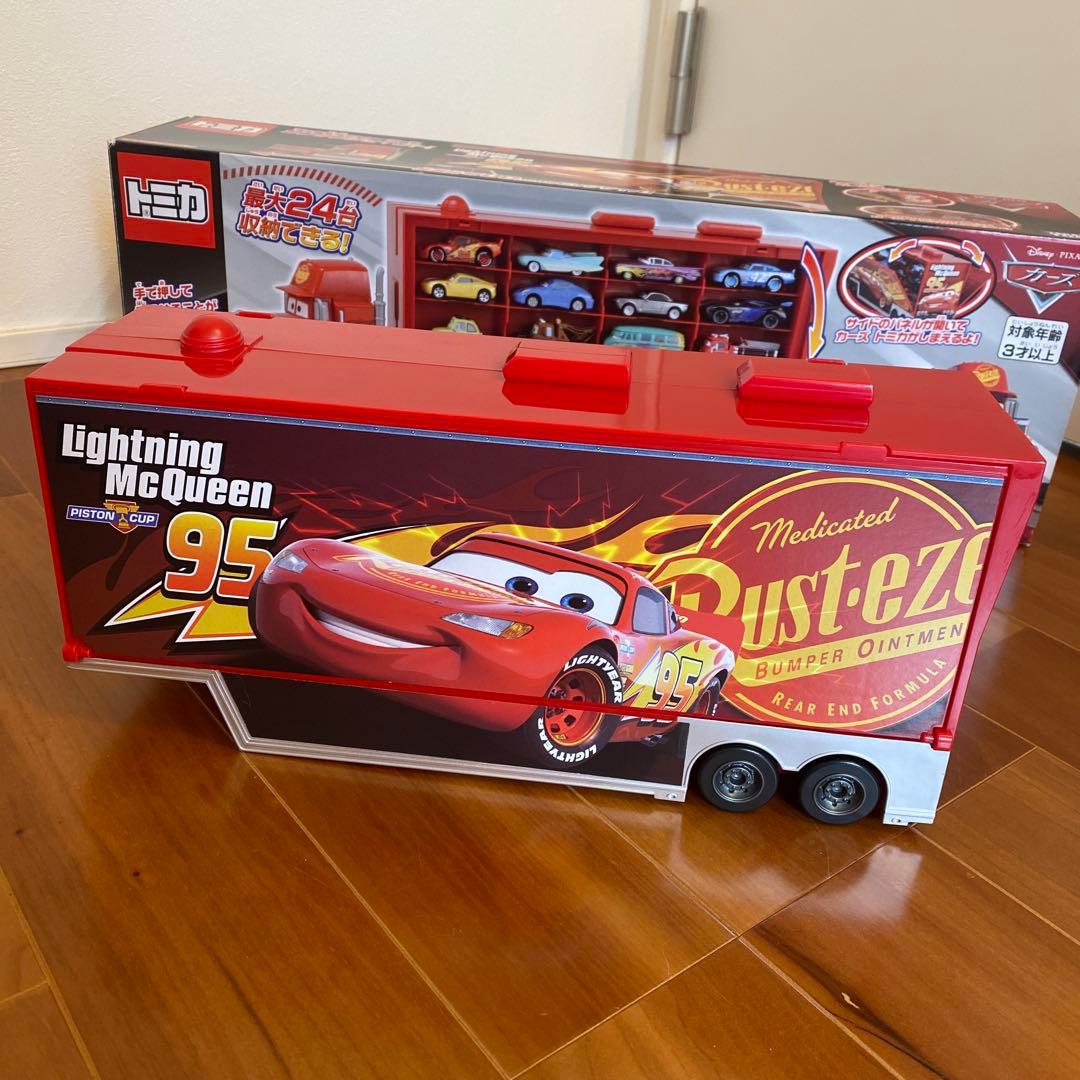 カーズ　トミカ　たくさんのせよう！大きなマック カーズ3タイプ 廃盤品