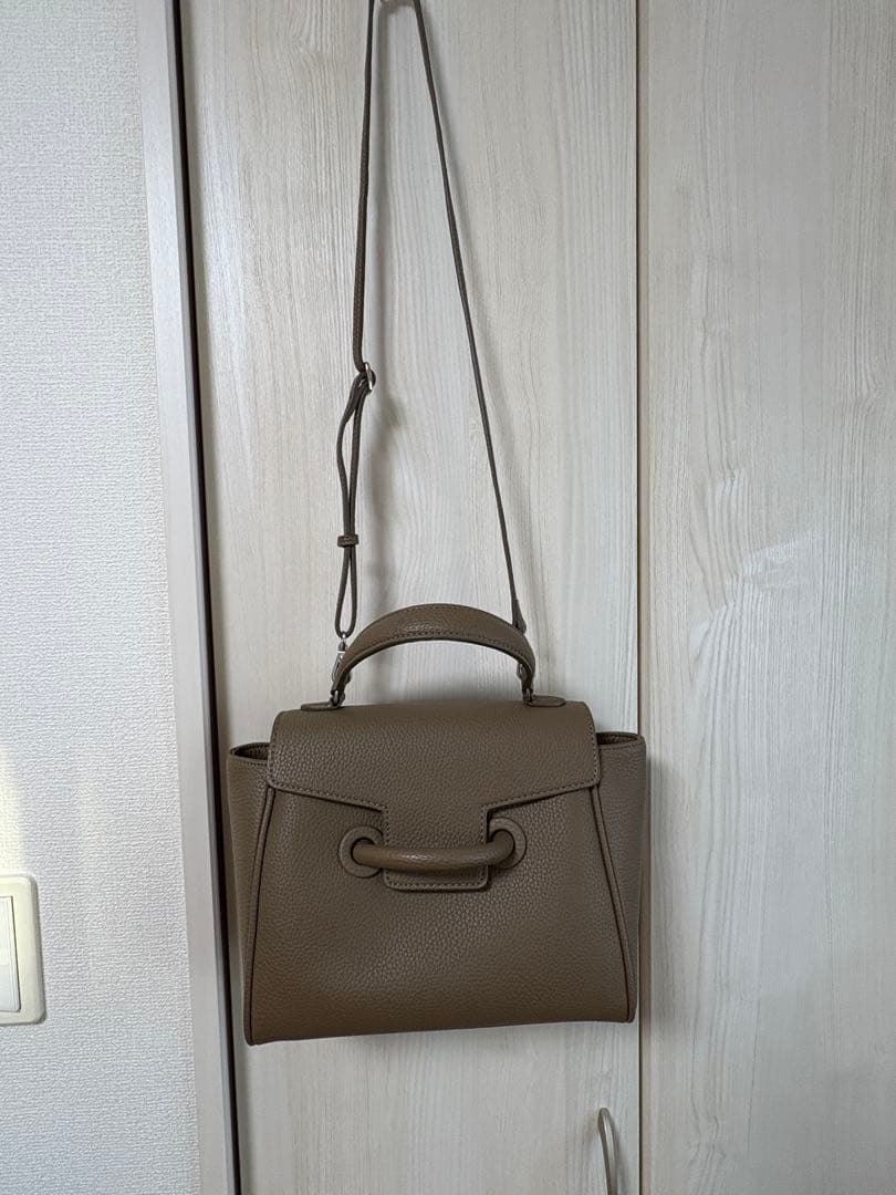 VASIC ショルダーバッグ