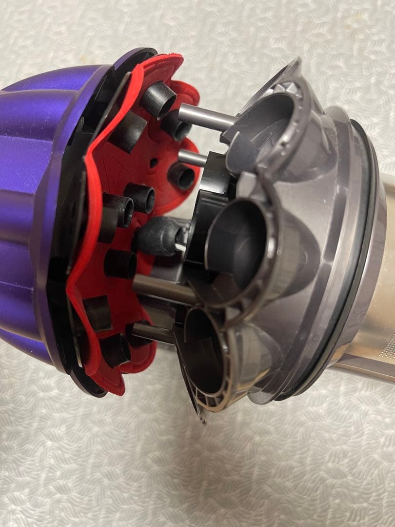 【美品】ダイソン(SV18)本体のみ