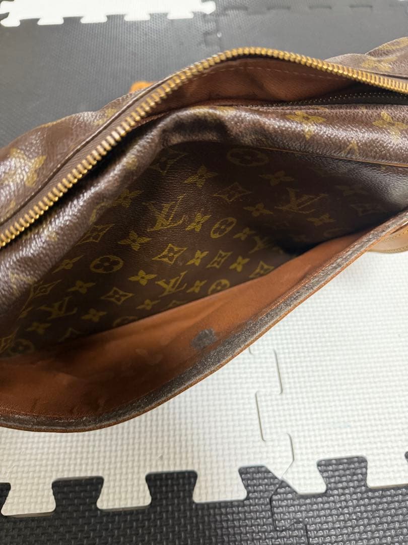 LOUIS VUITTON ショルダーバッグ モノグラム トロカデロ