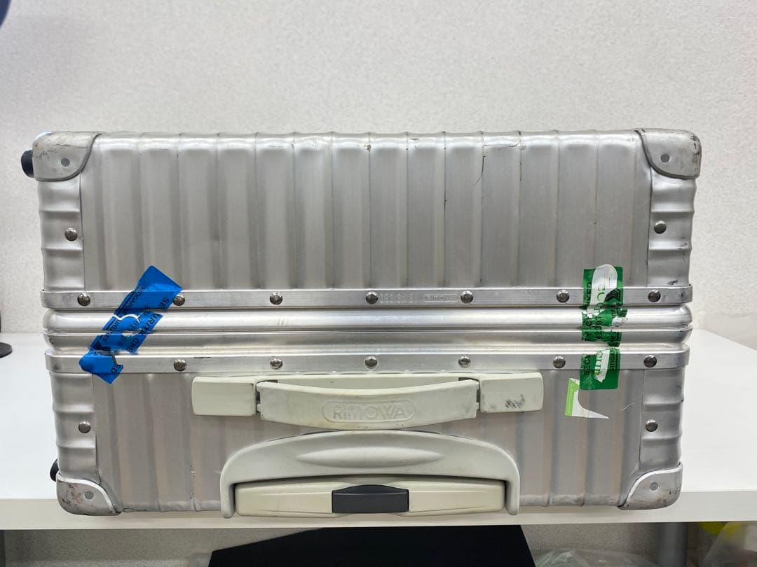RIMOWAリモワ オリジナル キャビン シルバー スーツケース