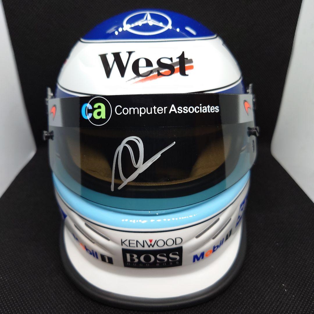 1/2 ヘルメット M.ハッキネン マクラーレン 2001年 ウエスト仕様