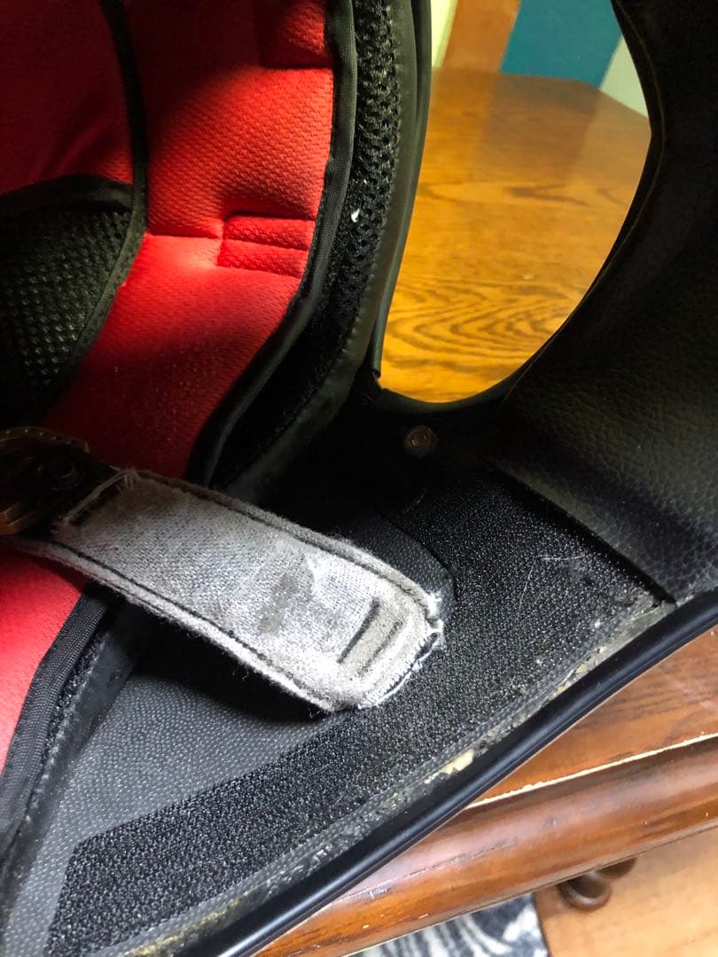 TT&CO トンプソンRT ブラックラメ　イエローシールド