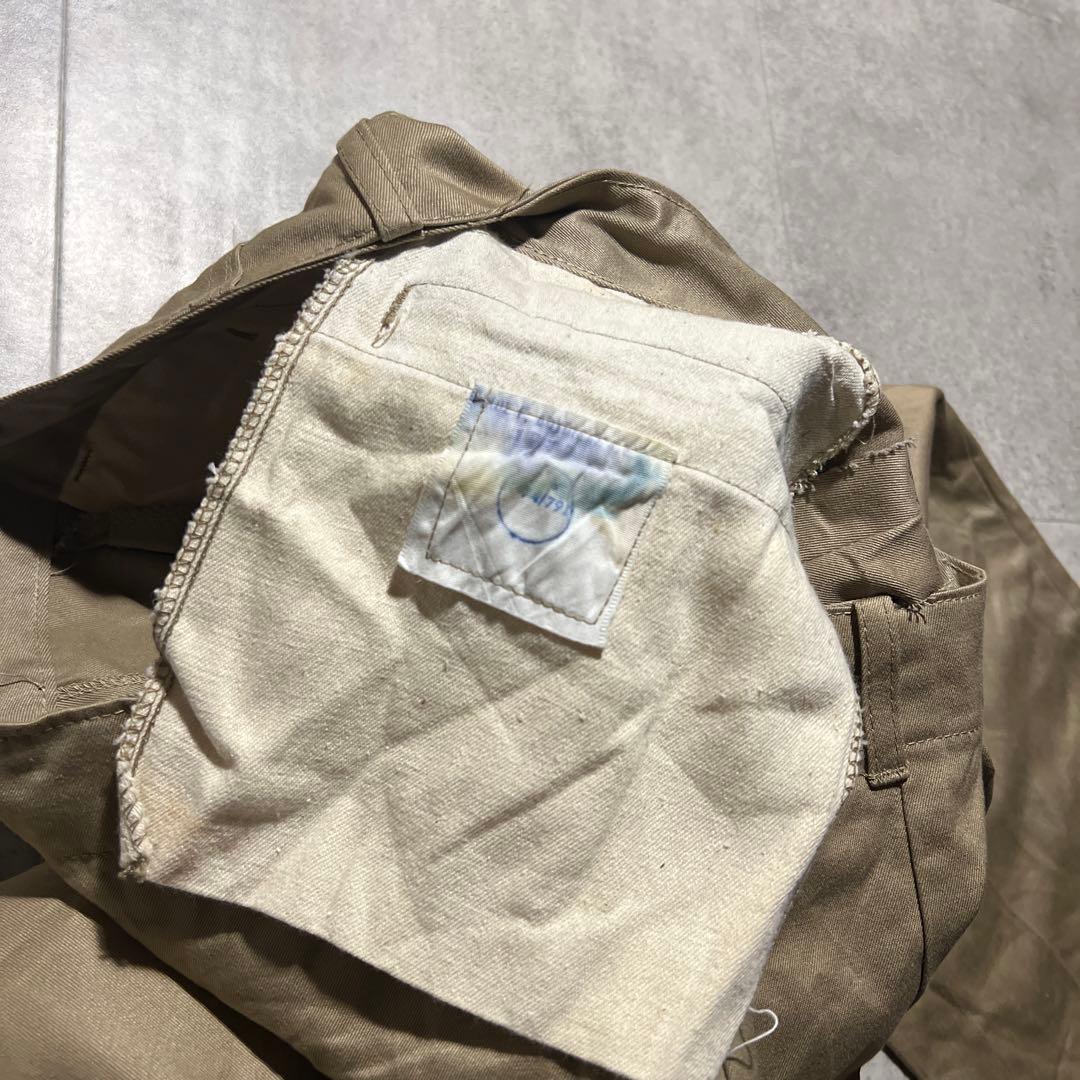 70sフランス軍チノトラウザー片ポケフラップ無ベージュ薄茶ユーロ古着｜雰囲気抜群