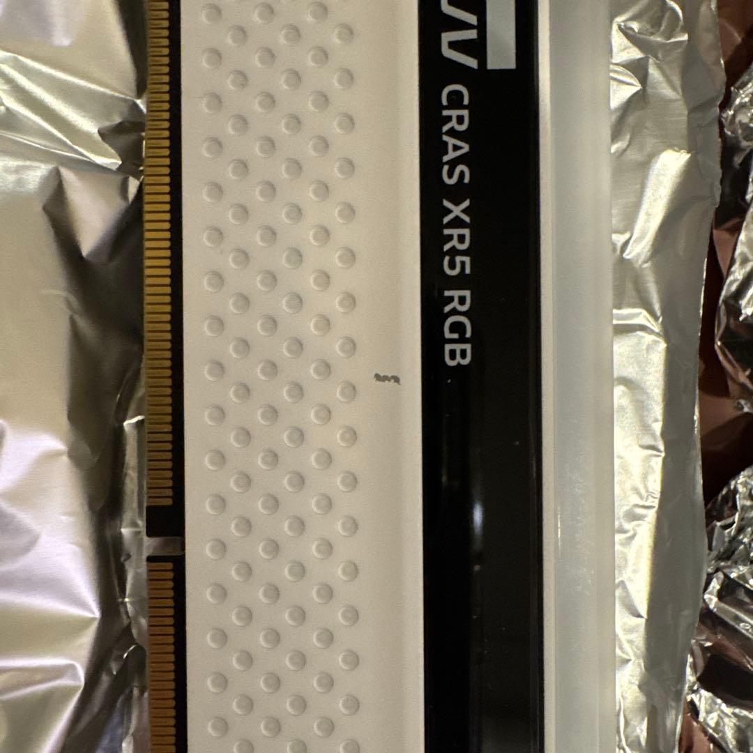 KLEVV CRAS XR5 DDR5 32GB RGBメモリ