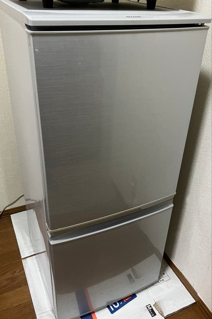シャープ SJ-14Y-S 冷蔵庫 137L