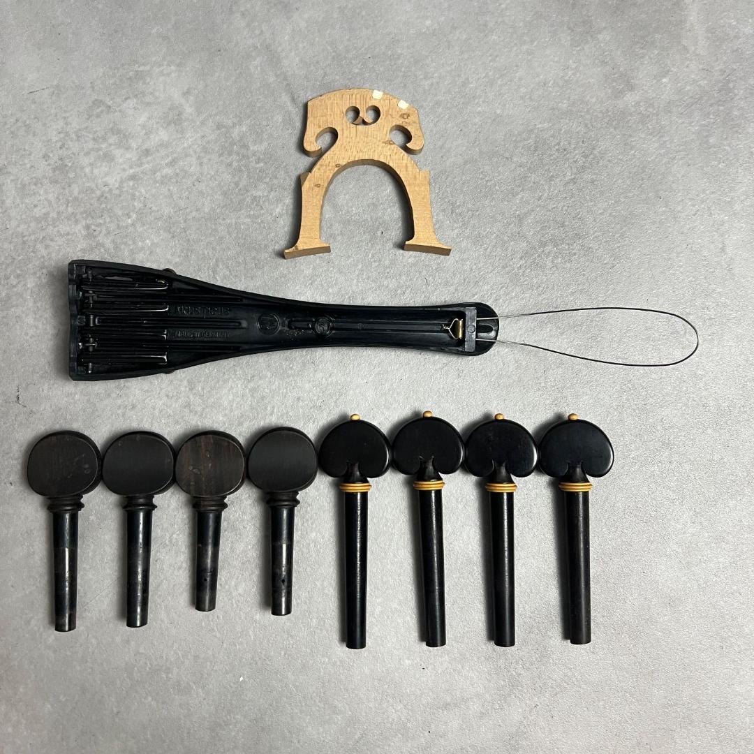 チェロ　Cello　フルサイズ　4/4　弓　弦楽器　コンサート　オーケストラ