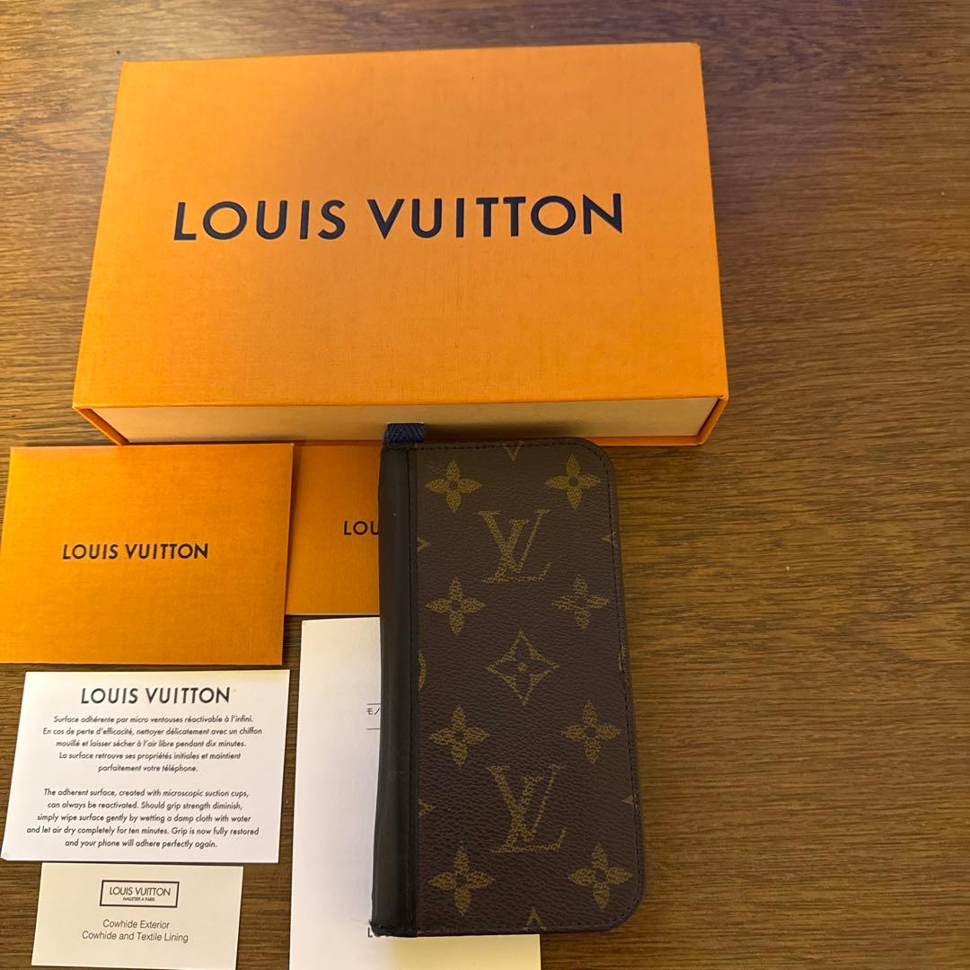 Louis Vuitton 手帳型 iPhoneケース14pro