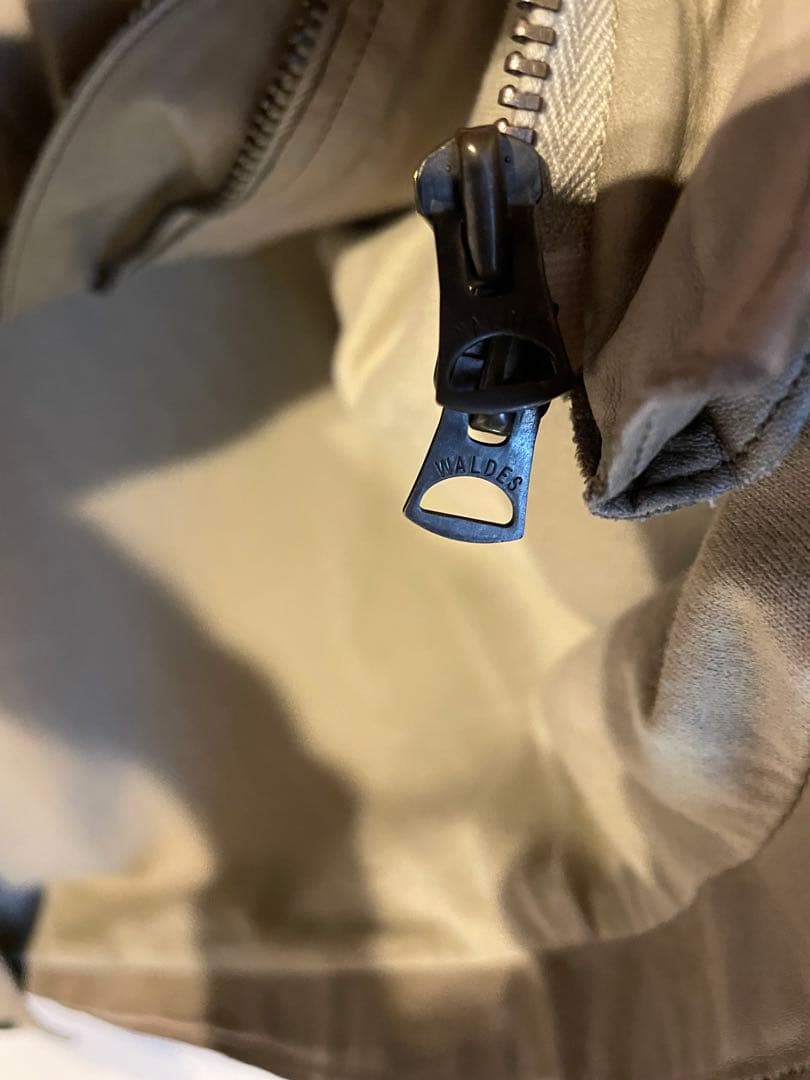 Sisii シングルライダース　Mサイズ　希少WALDESジップ