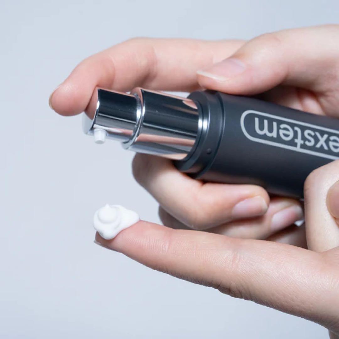 エクステム ライズアップクリームフォーメン 25g 定価：19800円　匿名発送