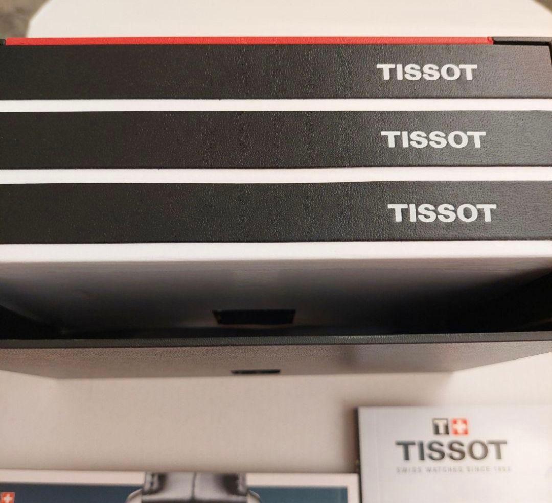 【未使用品】ティソTクラシックブリッジポートクロノグラフ