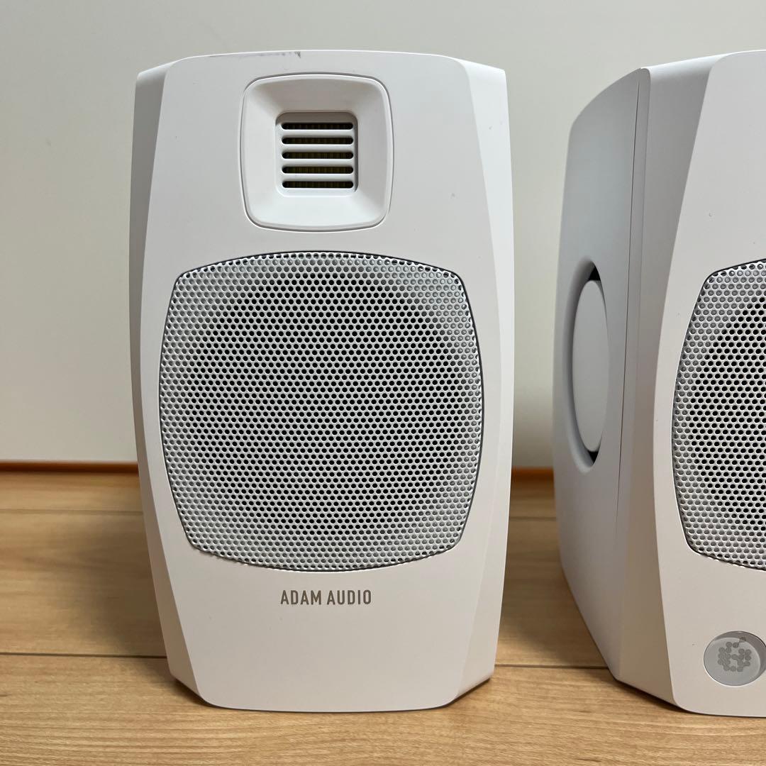 ADAM AUDIO D3V ホワイトスピーカー