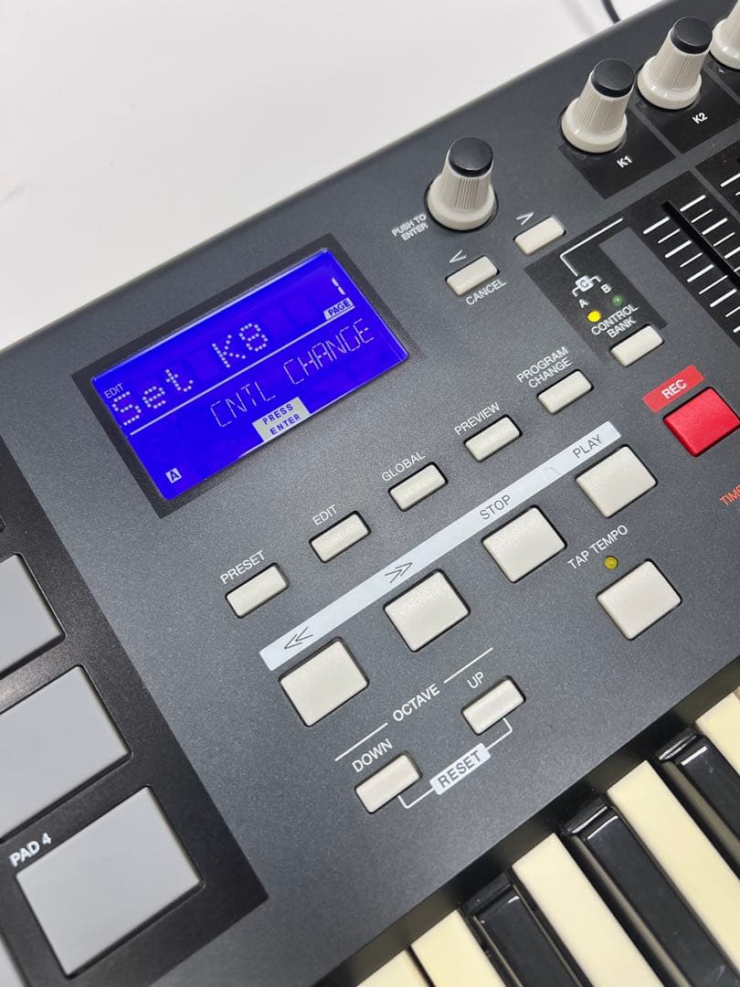 [希少]AKAI MPK61 MIDIキーボード