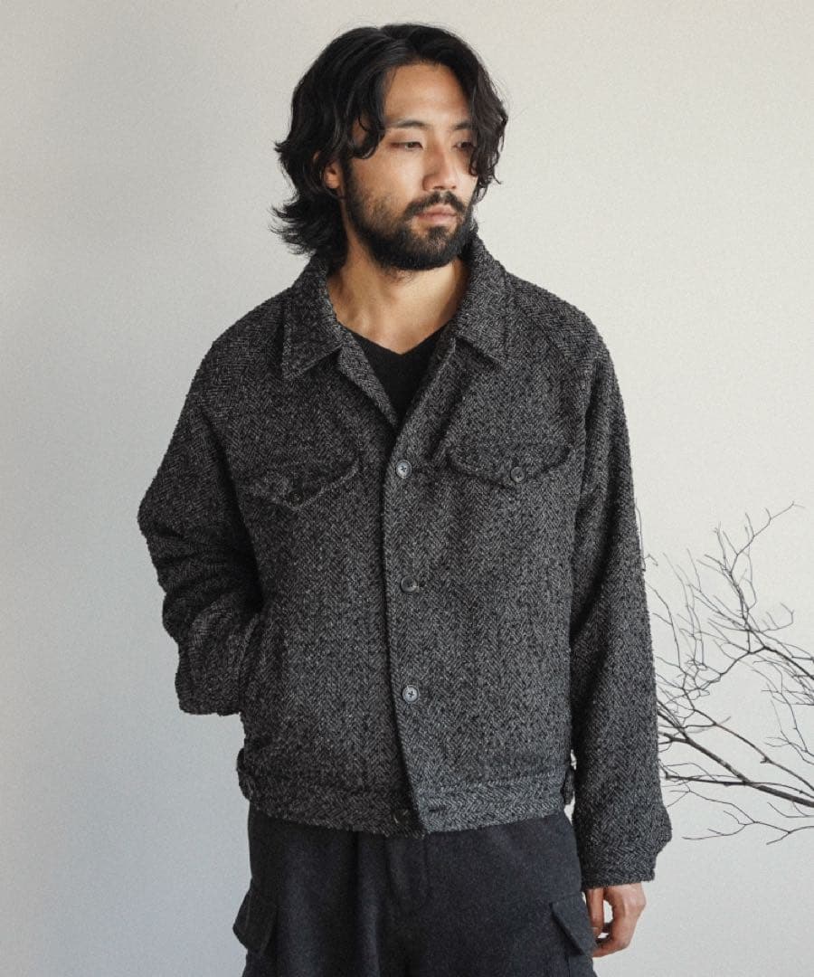 ジャケット・アウター TWEED CROPPED BLOUSON shiun