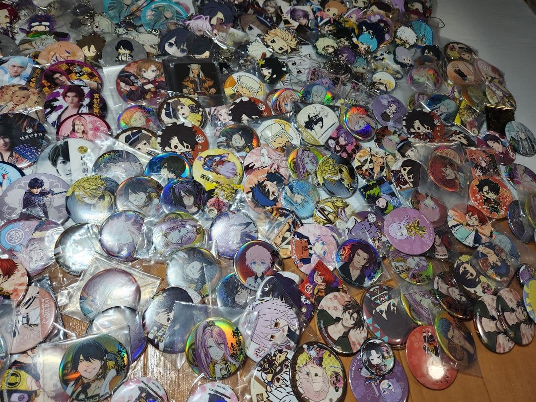 680点以上 刀剣乱舞 グッズ まとめ売り 缶バッジ ラバスト アクスタ等