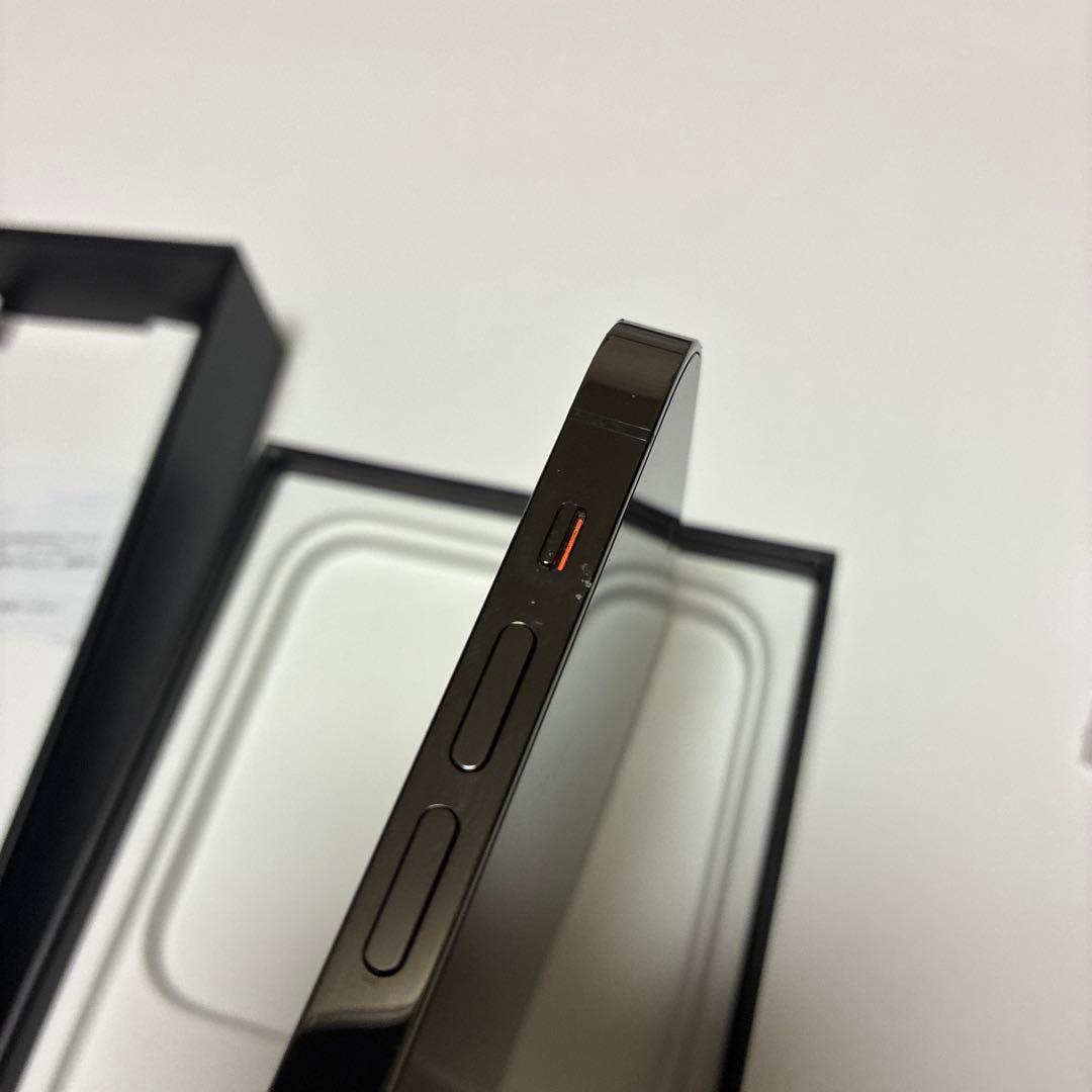 iPhone12pro グラファイト