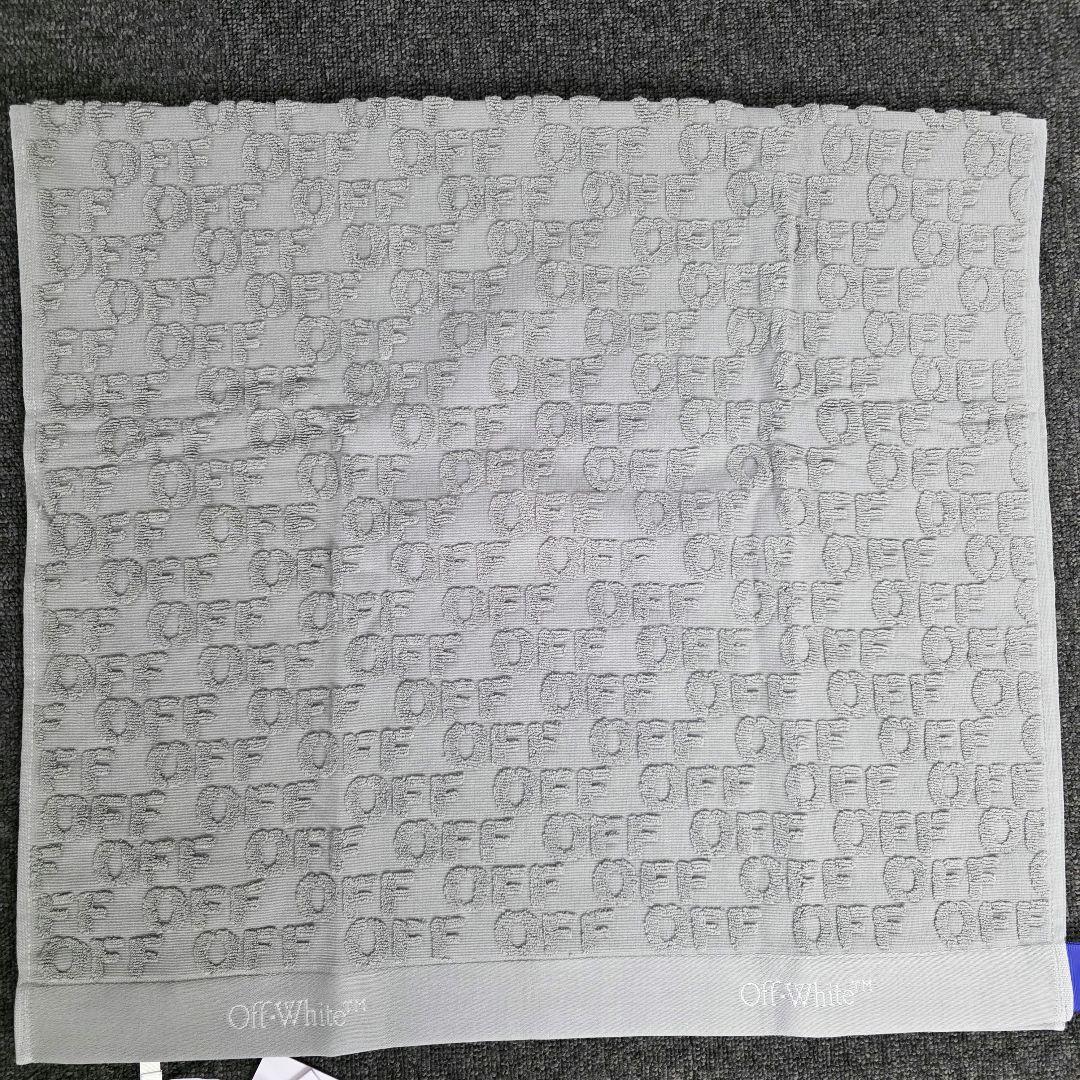 新品未使用品　Off-White シャワータオル　２枚セット　グレー