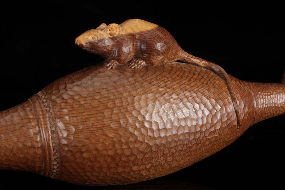 永冨一伸 在銘 木彫 開眼福子 干支 鼠 水瓶 曲玉 一刀彫 置物 共箱 縁起物