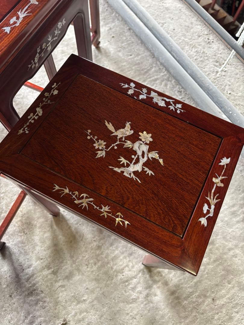 中国 螺鈿 青貝 螺鈿 象嵌 花梨 ネストテーブル サイドテーブル 4個セット