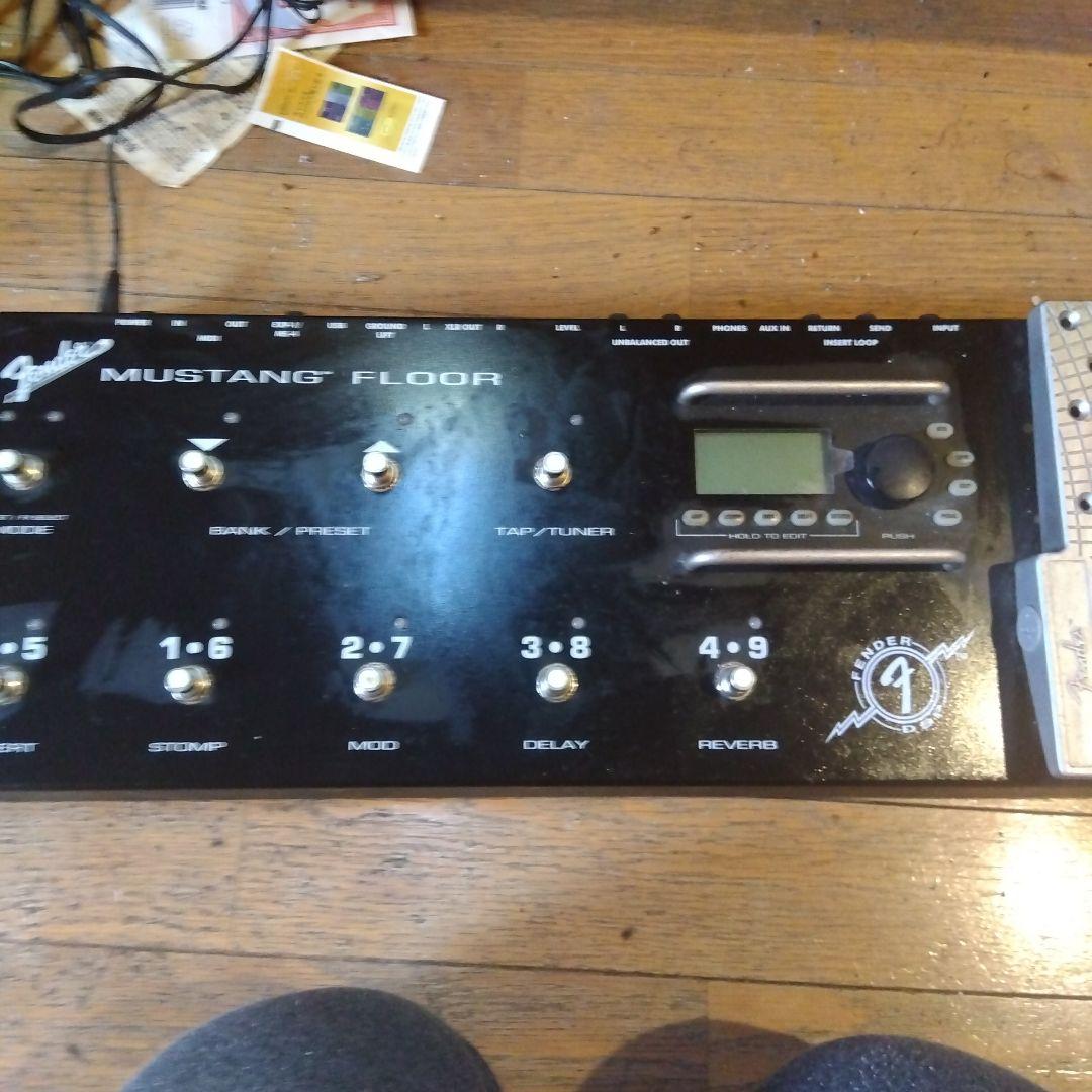 Fender Mustang Floor エフェクター