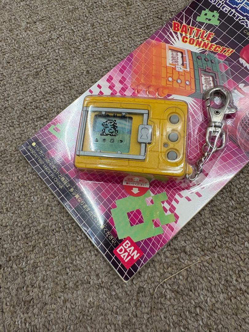 新品 デジタルモンスター グレー・イエロー セット レア レトロ 希少 初代