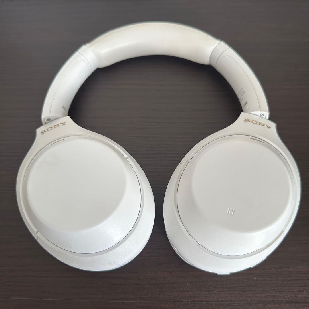 SONY ワイヤレスヘッドホン wh1000xm4 ホワイト ケース付き