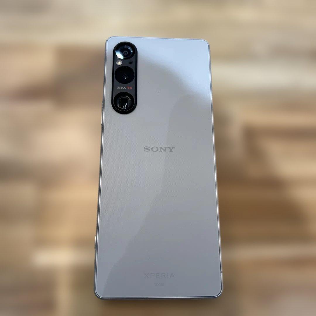 K1642 au SIMフリー　Xperia 1 V SOG10