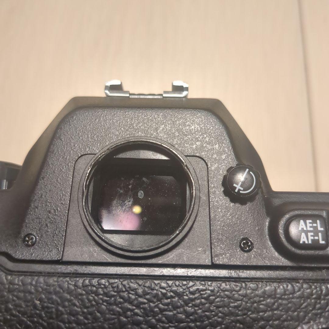 Nikon F100 フィルム一眼レフカメラ