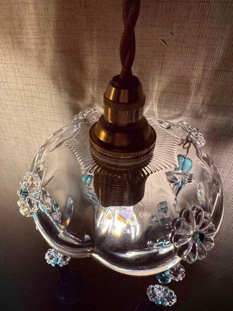 20's フランス アンティーク ブルームラーノガラスの可愛いミニシャンデリア