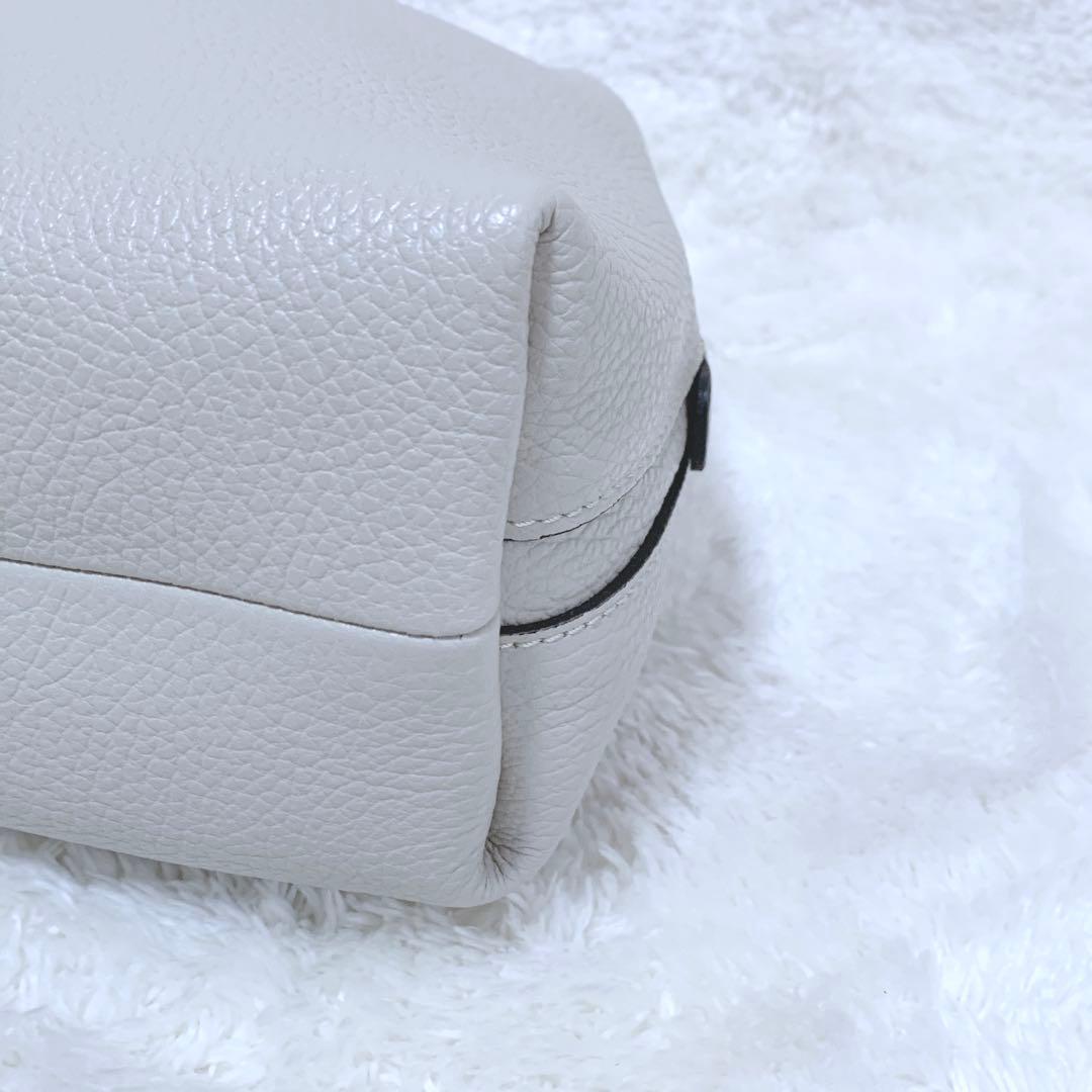 ほぼ未使用♪ジャンニキャリーニ アリファM 2way グレージュ