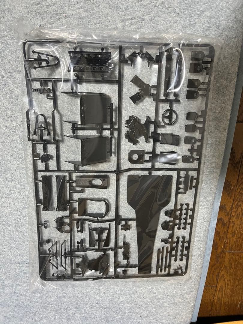 タミヤ　フェラーリ 641/2 (F190) 1/12スケール　未組み立て品