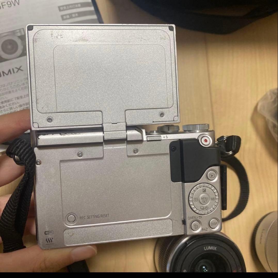 Panasonic DC-GF80W ミラーレスカメラ　LUMIX