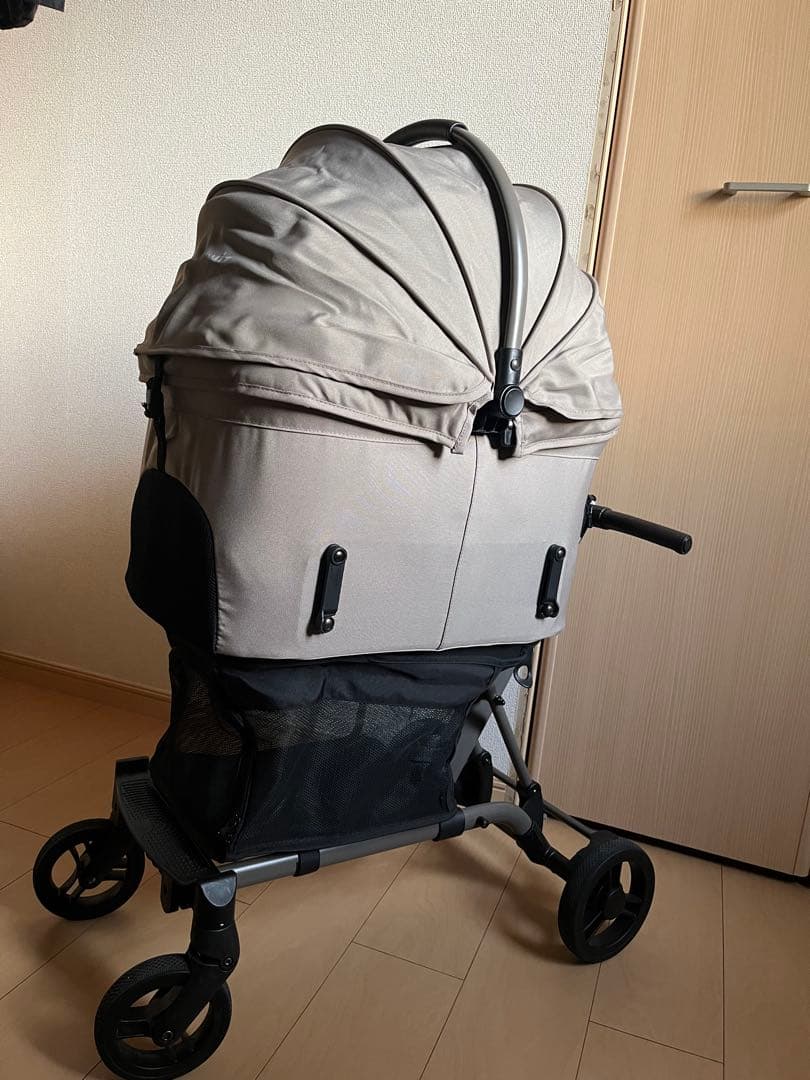 ベージュ 折りたたみ式 ペットカート