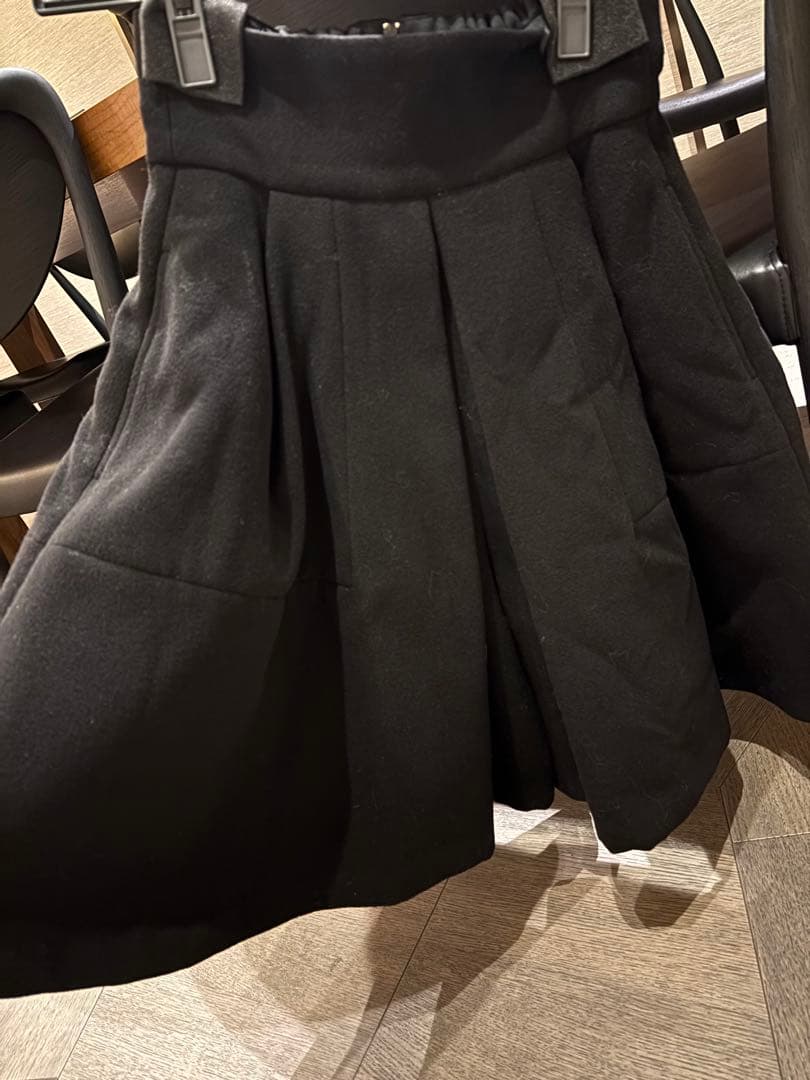 seventenby mihokawahitoウールハイウェストフレアキュロット