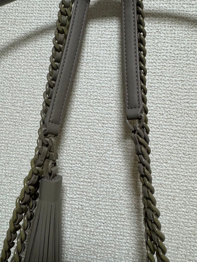 【美品】Tory Burchトリーバーチ マットグレー　ショルダーバック