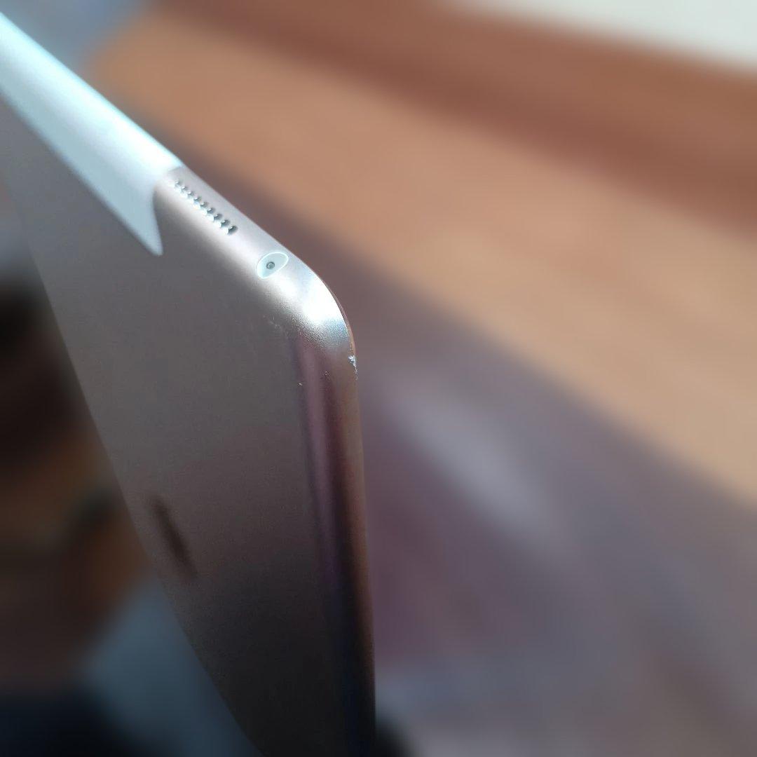 iPad Pro (第一世代)128GB Wi-Fi + Cellular