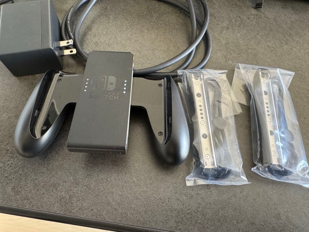 Nintendo Switch 本体　グレー