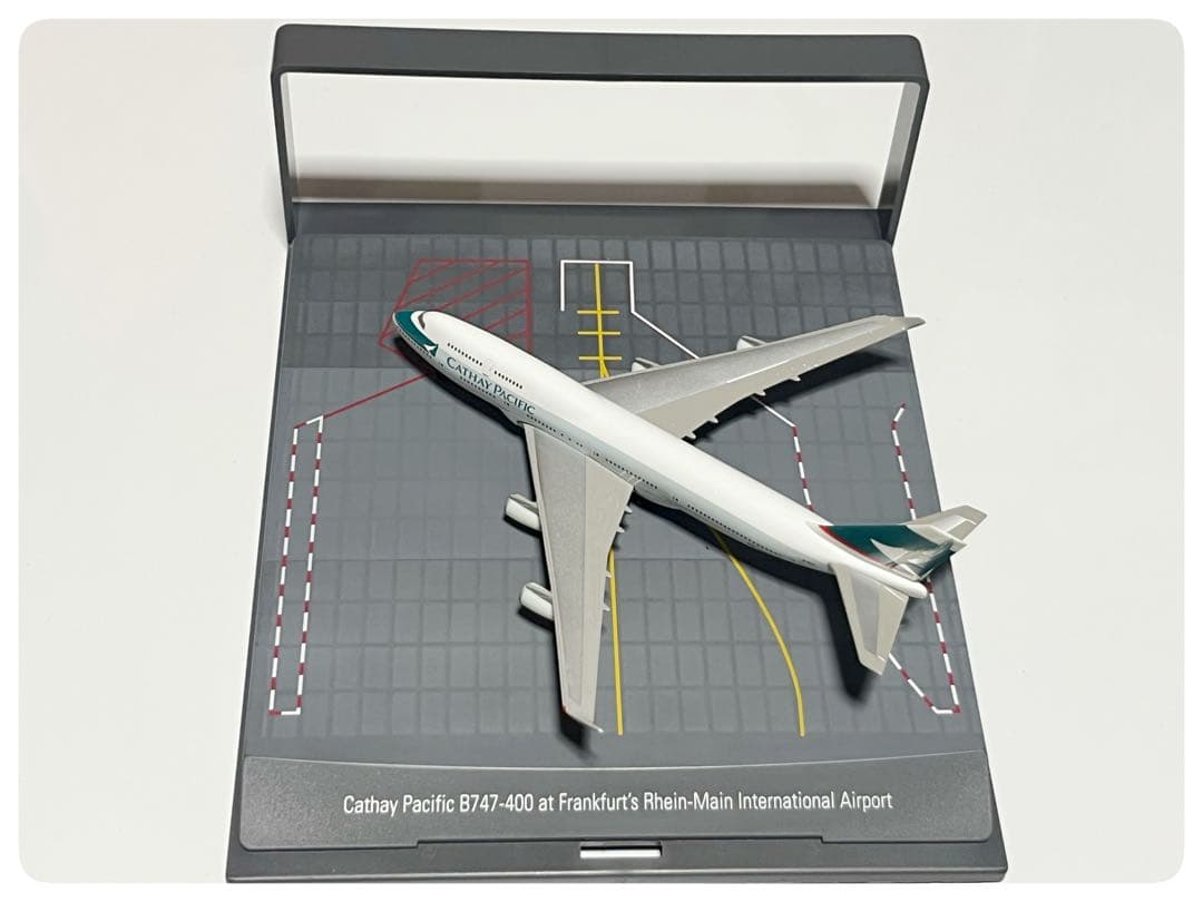 ★レア品★CathayPacific1/500 Boeing 747-400