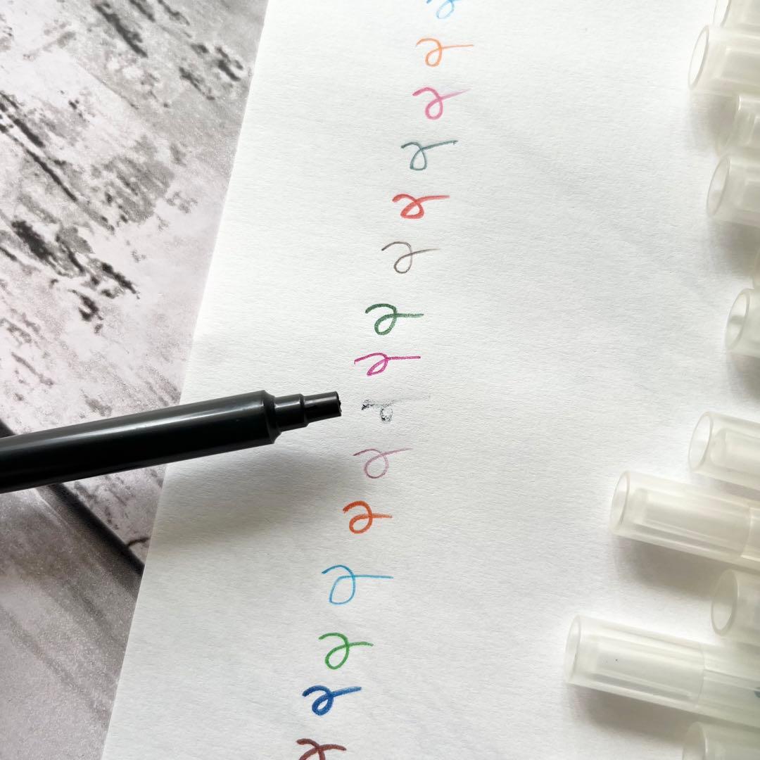 希少✧︎ハローキティ 沖縄限定 カラーペン23本セット