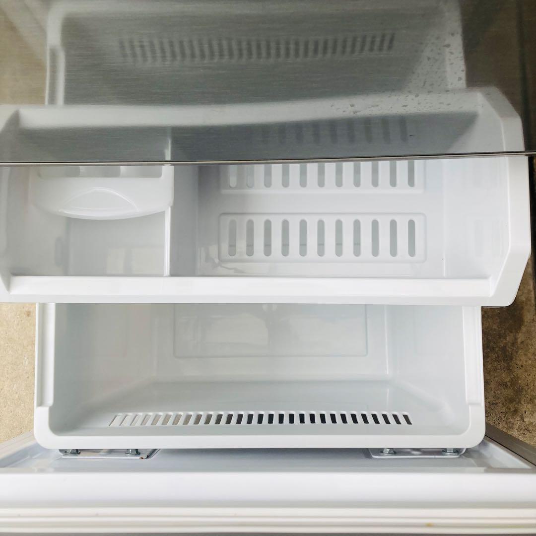 AQUA 冷凍冷蔵庫 AQR-13J(S)ドアポケット割れあり◇2020年製