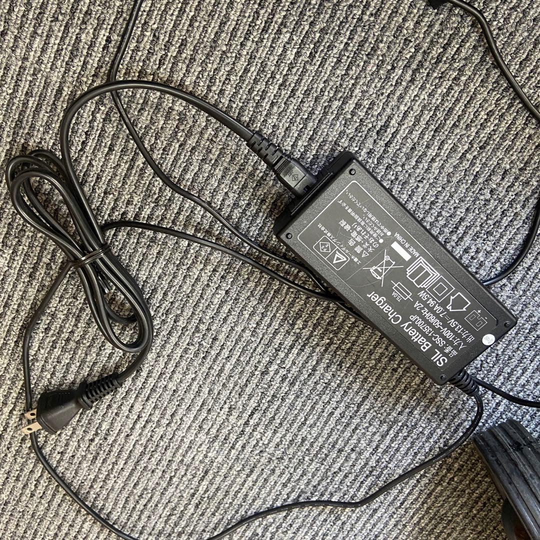 HiKOKI（ハイコーキ）コードレス冷温庫　UL18DB バッテリー付き！