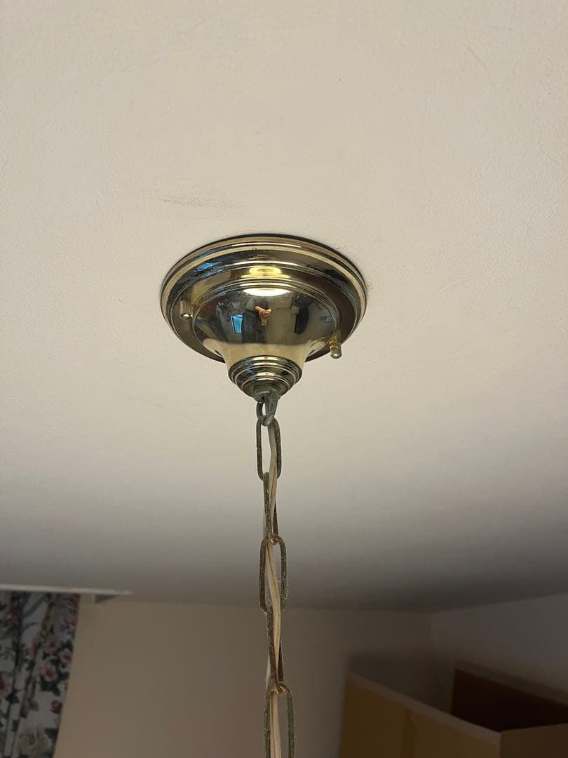 昭和レトロ　ペンダントライト　照明　乳白色　ガラス