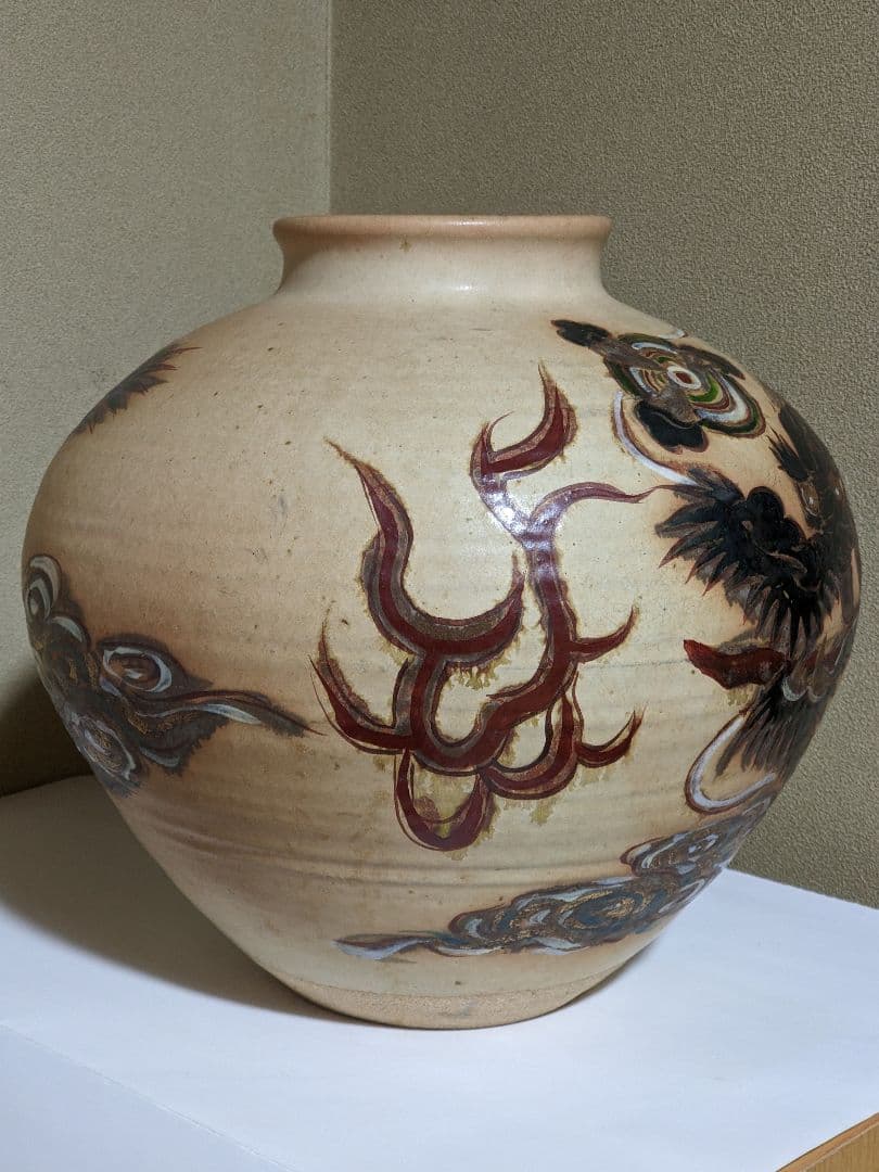 ♦ 書画 骨董 日本画家 陶芸家 コラボ作！希少 黒釉掻落し 雲龍文壺 骨董品